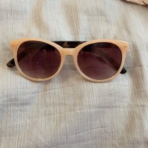 Adrienne Vittadini sunglasses